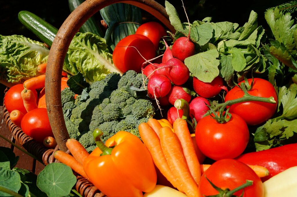 Why Grow Heirloom Seeds: The Key to Better Flavor and Higher Nutrients