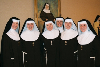 The Poor Clare Nun - A True Gift to God